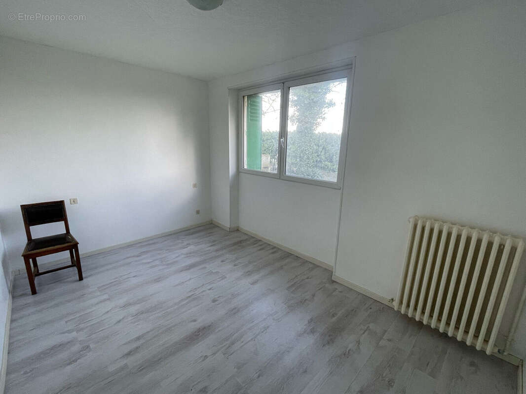 Photo 9 - Maison à LA CHAPELLE-MOUTILS