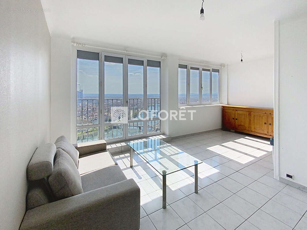 Appartement à LYON-4E
