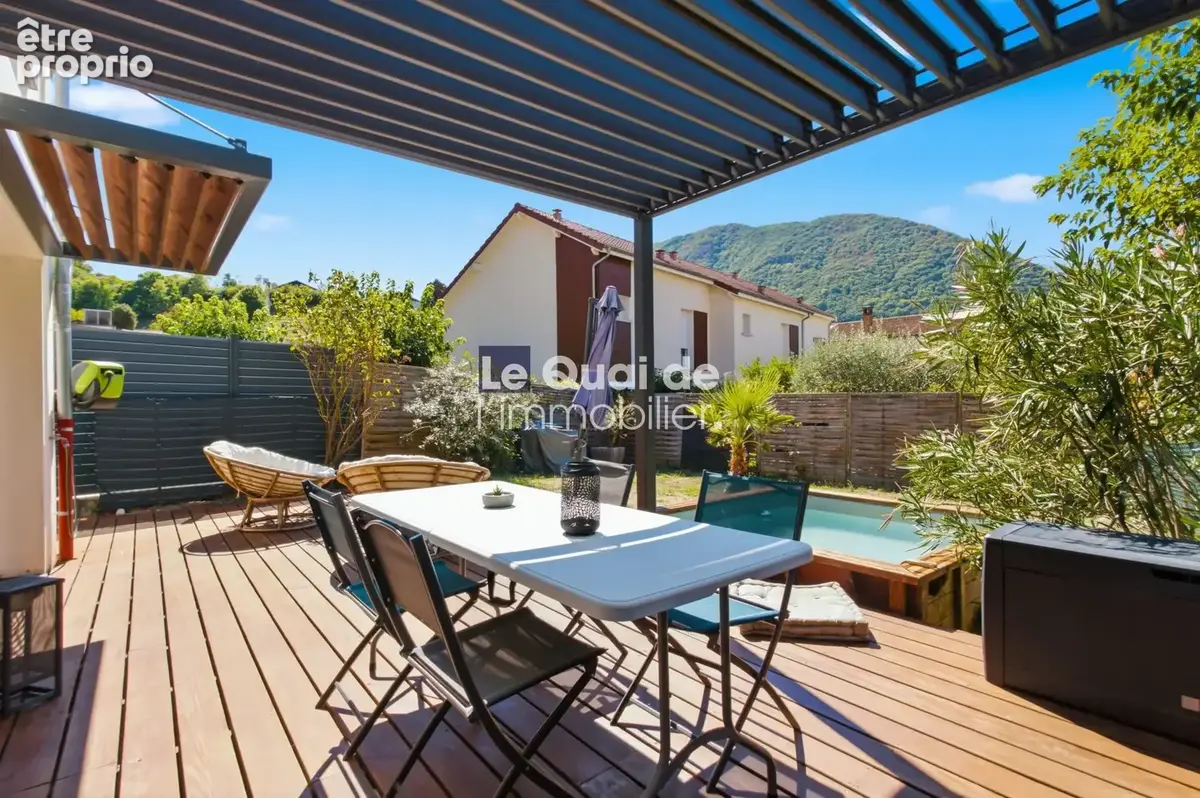 Maison 88 m² à Saint-Georges-De-Commiers  - photo 3