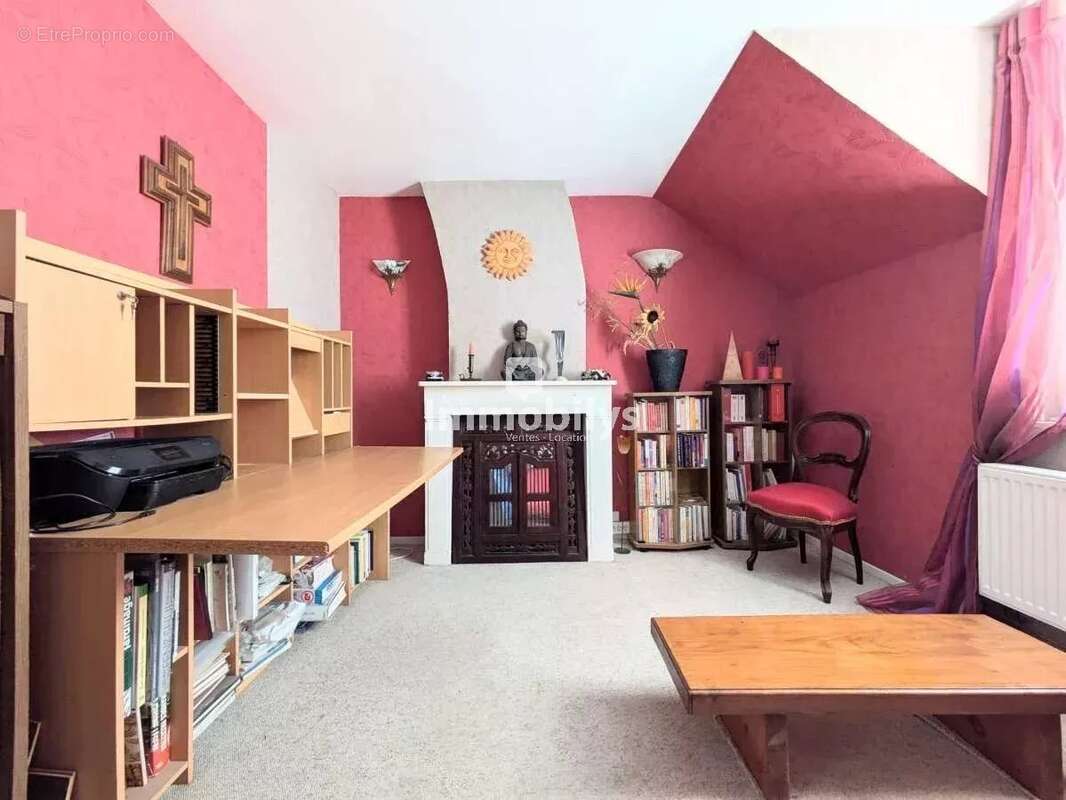 Maison à SIN-LE-NOBLE