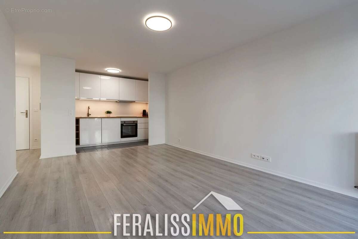 Appartement à VAUREAL