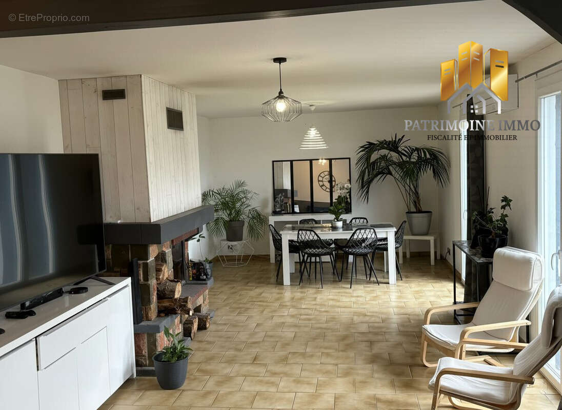 Maison à LOUESTAULT