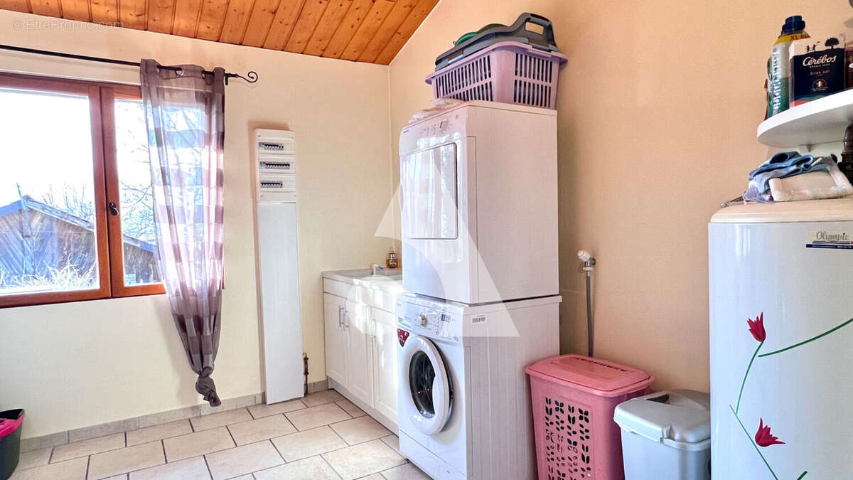 Maison à BELLEGARDE-SUR-VALSERINE