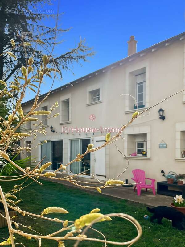 Maison à CHATELLERAULT