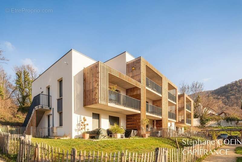 Appartement à JARRIE