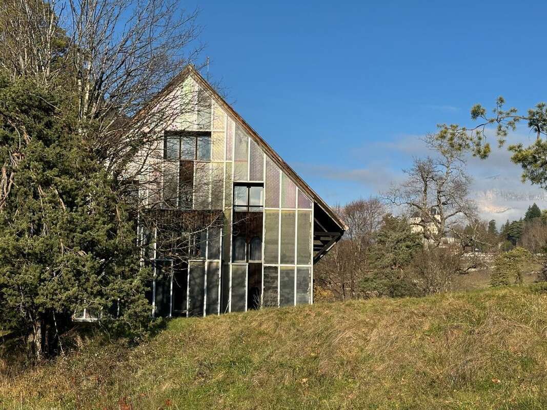 Maison 277 m² à Menthon-Saint-Bernard  - photo 6