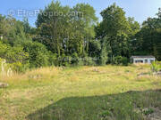 Terrain à TROSLY-BREUIL