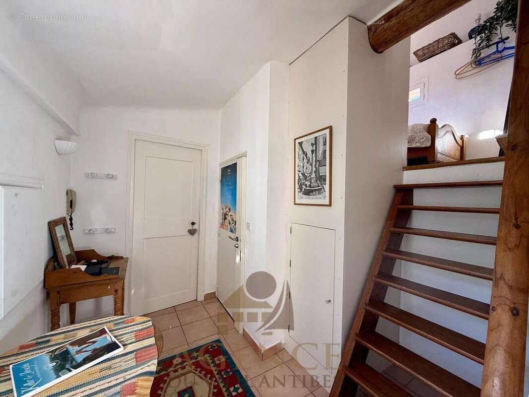 Appartement à ANTIBES