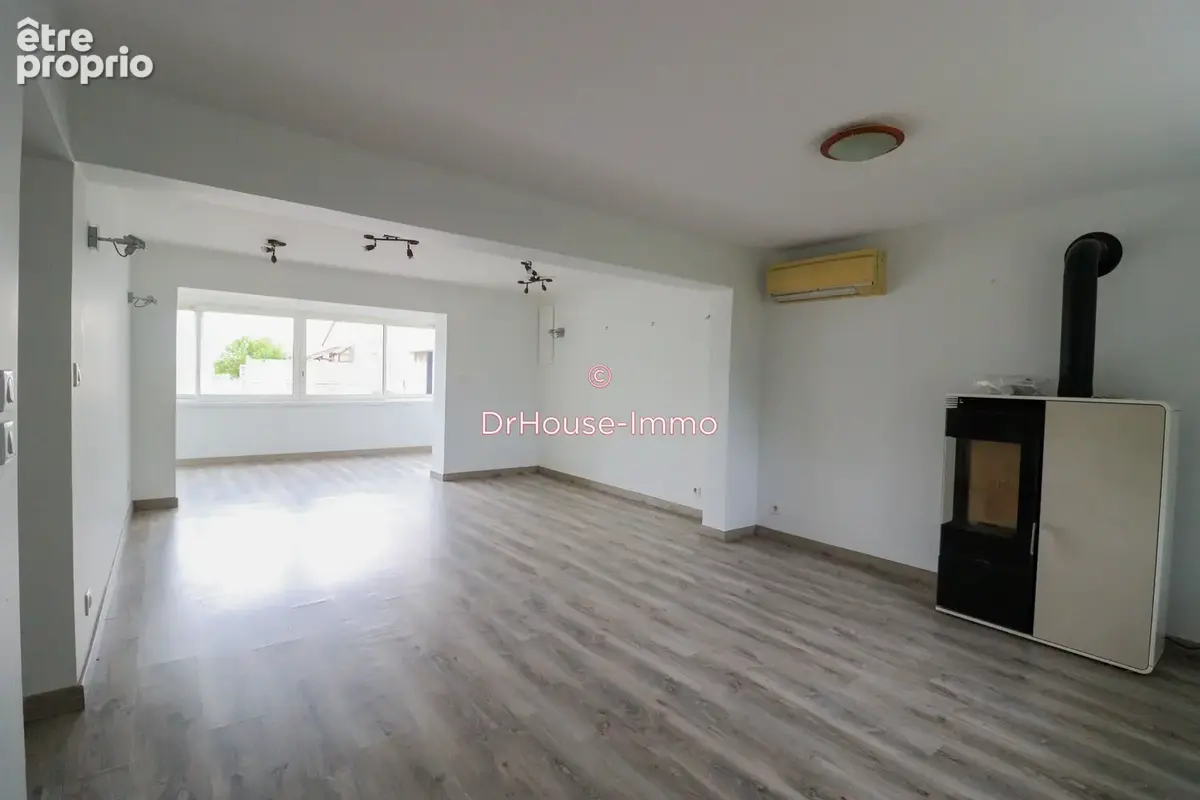 Maison 5 pièces 126 m² à vendre à Saint-Julien-Beychevelle (33250) - photo 12