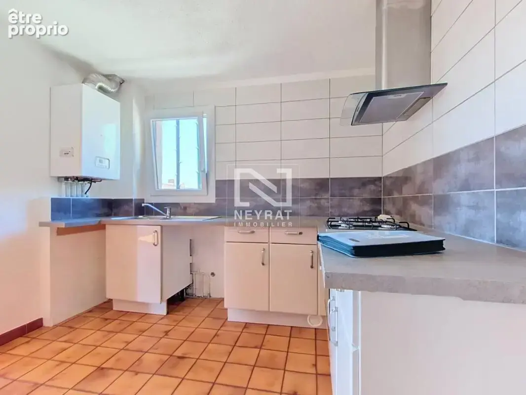 Draguignan -  appartement lumineux avec potentiel 2 chambres - photo 6