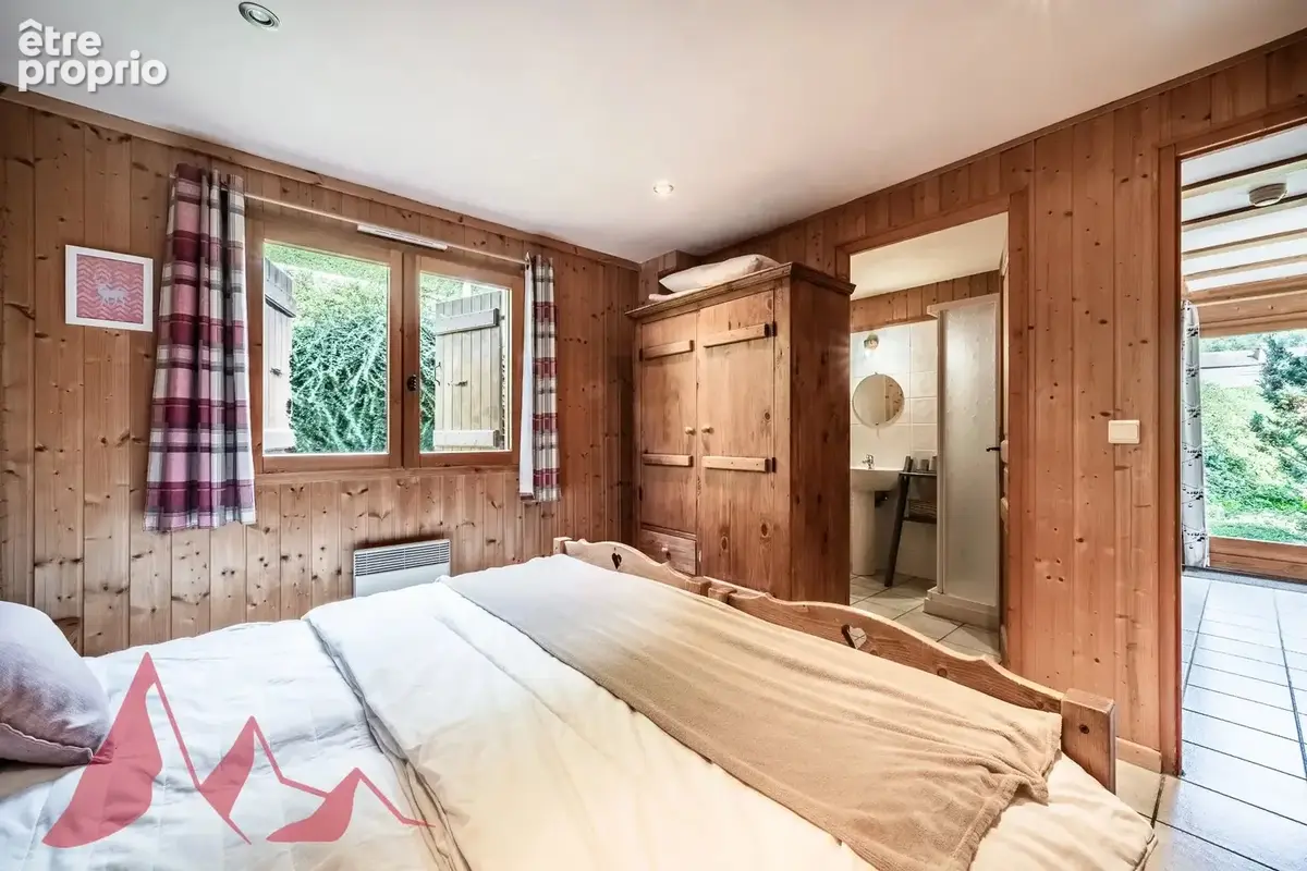 Chalet individuel de 6 chambres sur un terrain de 1 200 m² dans un secteur recherché de Montriond - photo 13