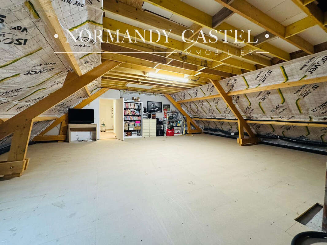 Maison à PENNEDEPIE