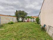 Photo 1 - Terrain à SAINTE-MARIE