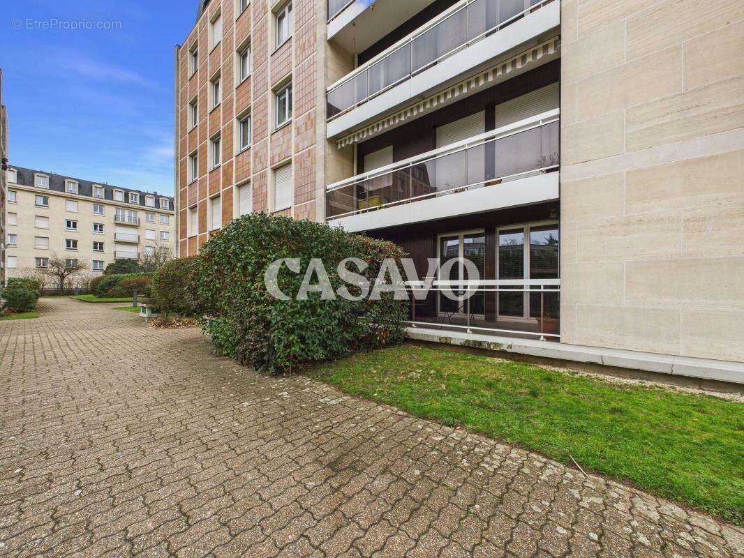 Appartement à VERSAILLES