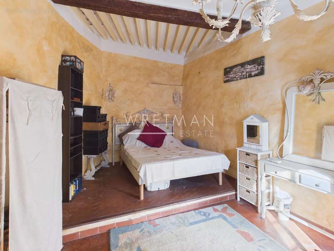 Appartement à SEILLANS