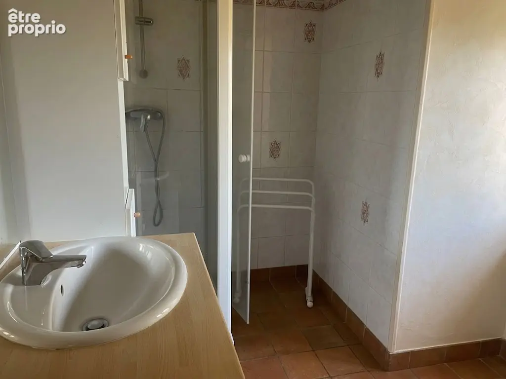 Ensemble immobilier de caractere - 3 maisons, 2 granges et 1 patio - un projet unique a imaginer - photo 15