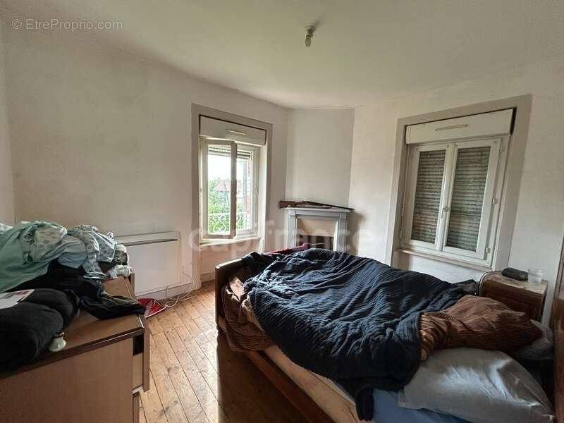 Maison à LANOUAILLE