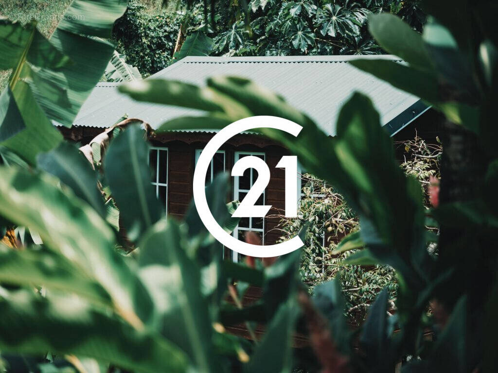 Maison à RIVIERE-PILOTE