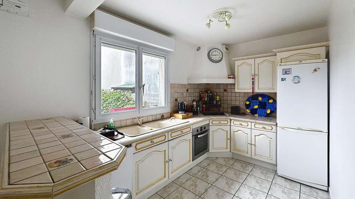 Photo 2 - Maison à OZOIR-LA-FERRIERE