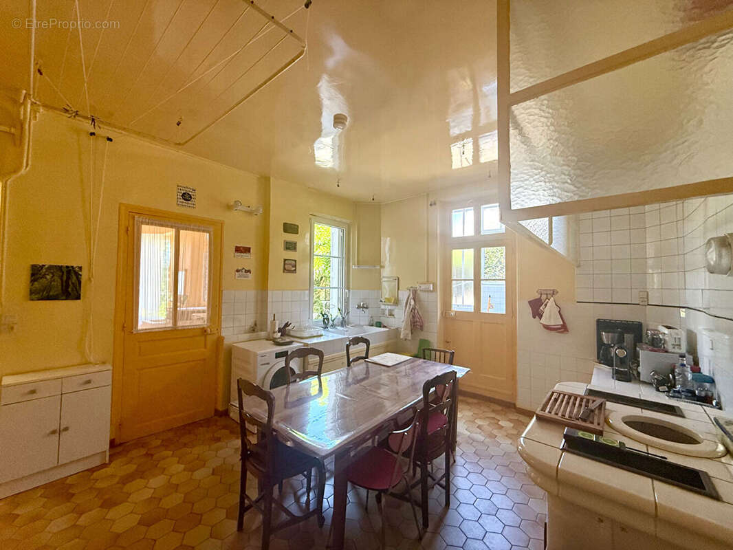 Maison Mesnils Sur Iton 12 pièce(s) 305 m2 - photo 6