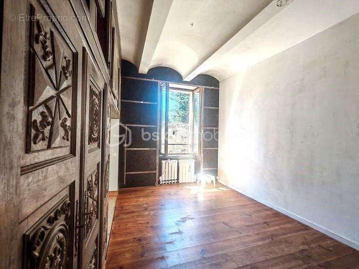 Appartement à BESSEGES