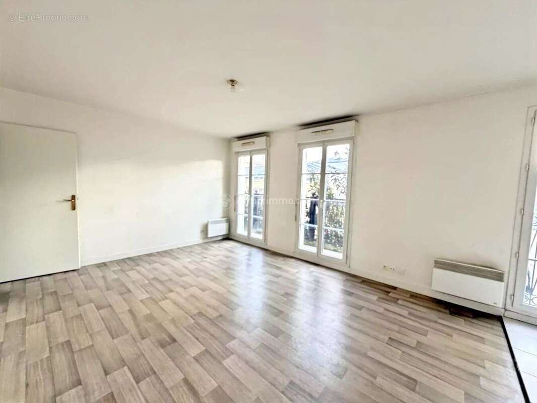 Appartement à SERRIS