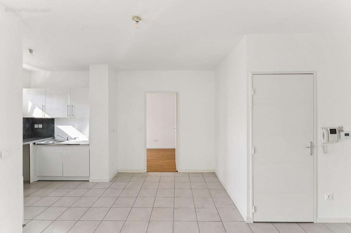 Appartement à LYON-8E