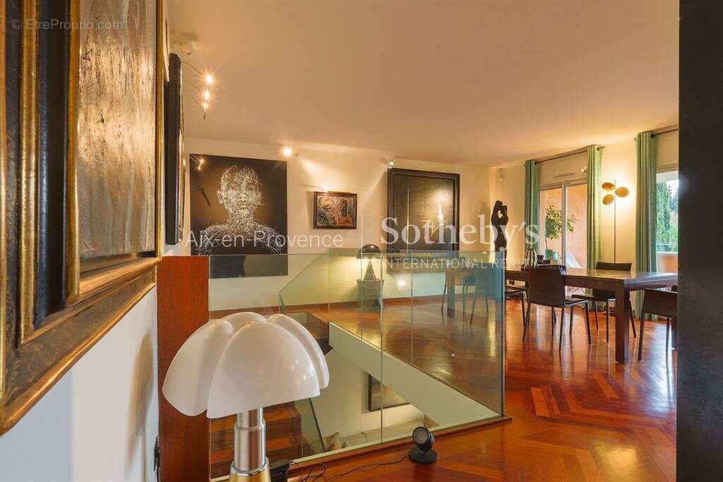 Appartement à AIX-EN-PROVENCE