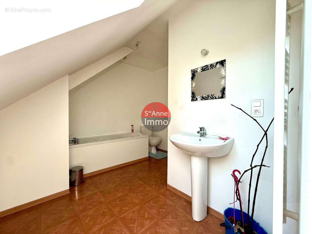 Solente - maison individuelle - 136m2 - autonomie de plain pied - 4 chambres - garage - dependances - photo 13