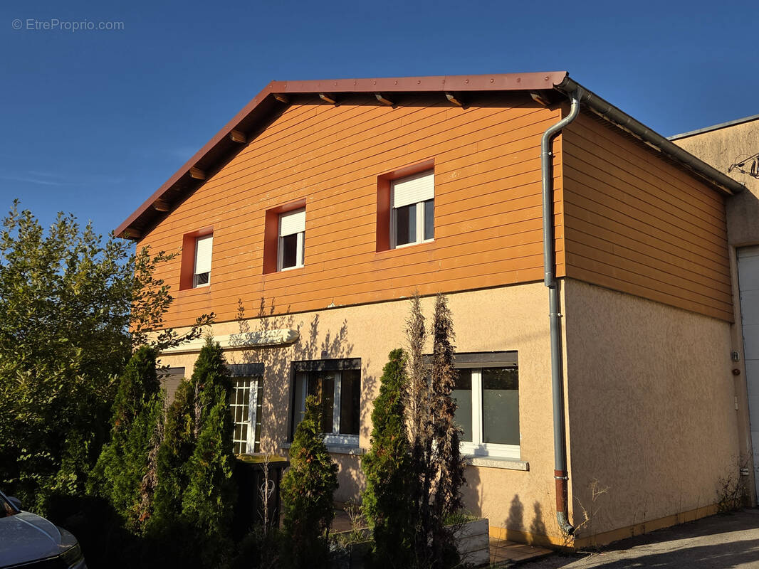Appartement à ETALANS