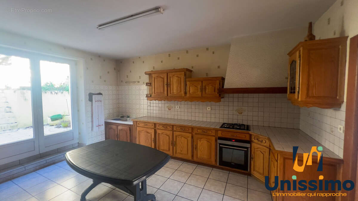 Maison à LONGEVELLE-SUR-DOUBS