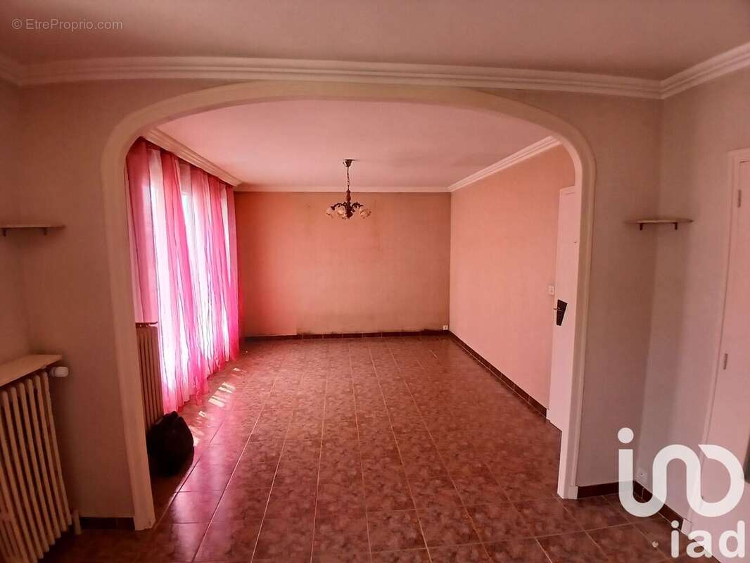 Photo 3 - Maison à CHATEAUNEUF-EN-THYMERAIS