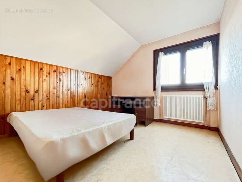 Maison à CHEVIGNY-SAINT-SAUVEUR