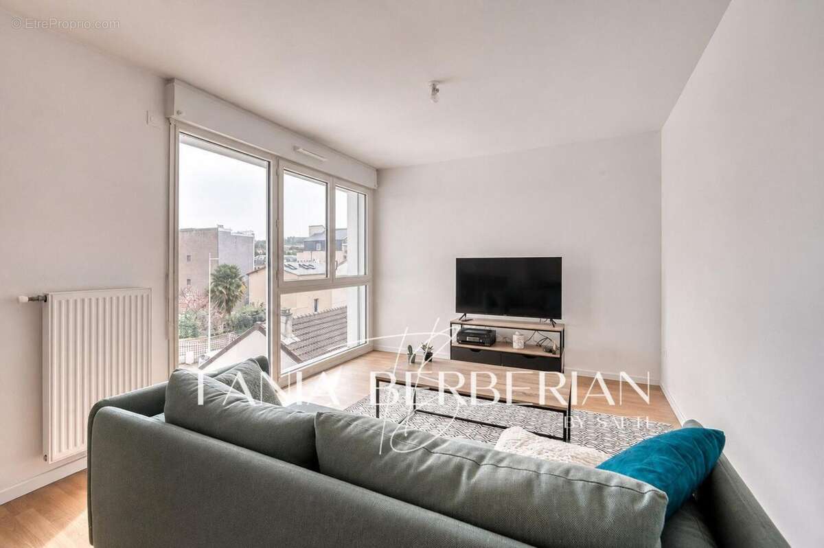 Photo 4 - Appartement à NANTERRE