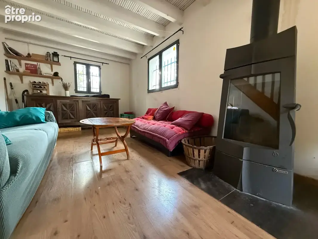EXCLUSIVITÉ — Mas de vacances de 60 m2 sur 9 320 m2 de terrain - photo 10