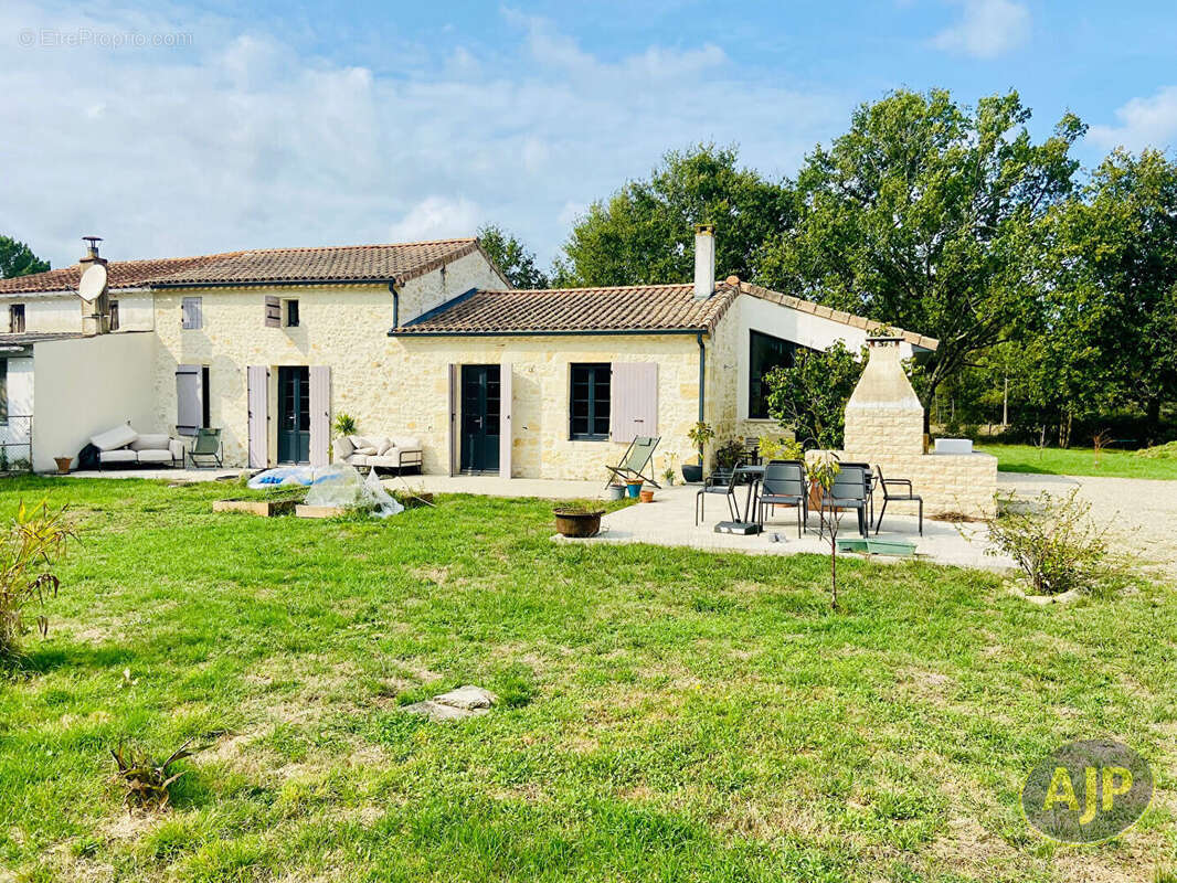 Maison à GAILLAN-EN-MEDOC