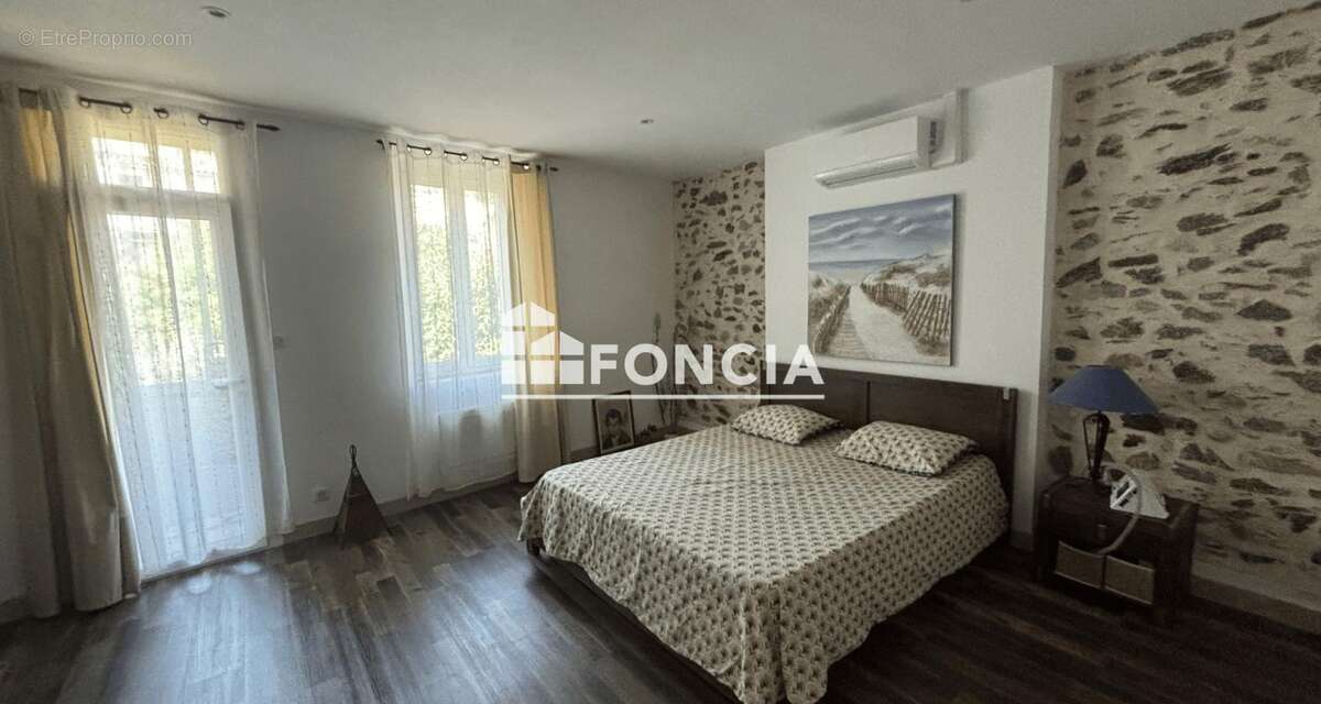 Appartement à HYERES