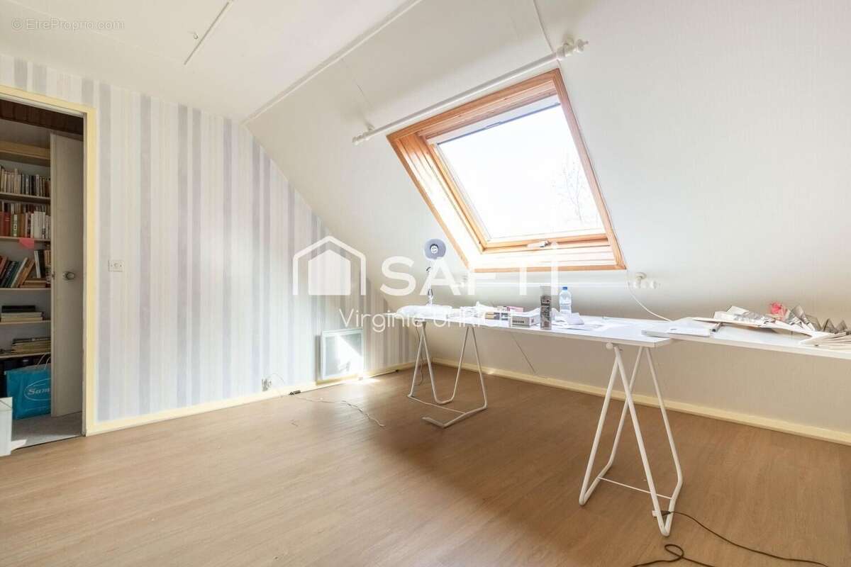 Photo 7 - Maison à ELANCOURT