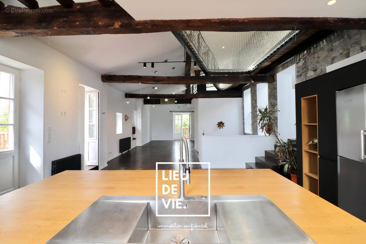 Appartement à CIBOURE