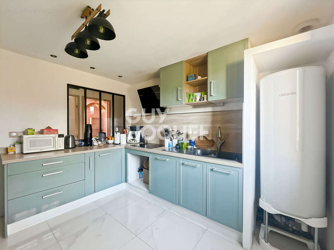 Maison à FONTENAY-TRESIGNY