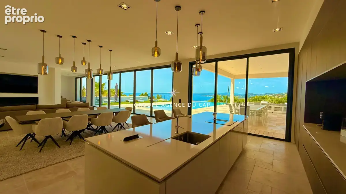 Les issambres villa luxueuse vue mer panoramique 7 chambres avec garage 4  voitures piscine intérieure et extérieure - photo 6