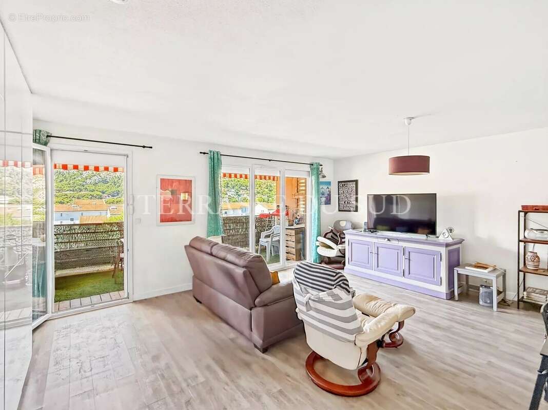 Appartement à MARSEILLE-9E
