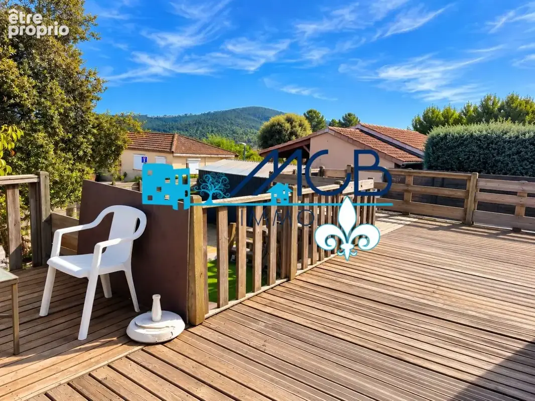 Photo Maison à Roquebrune-Sur-Argens au prix de 160 000€