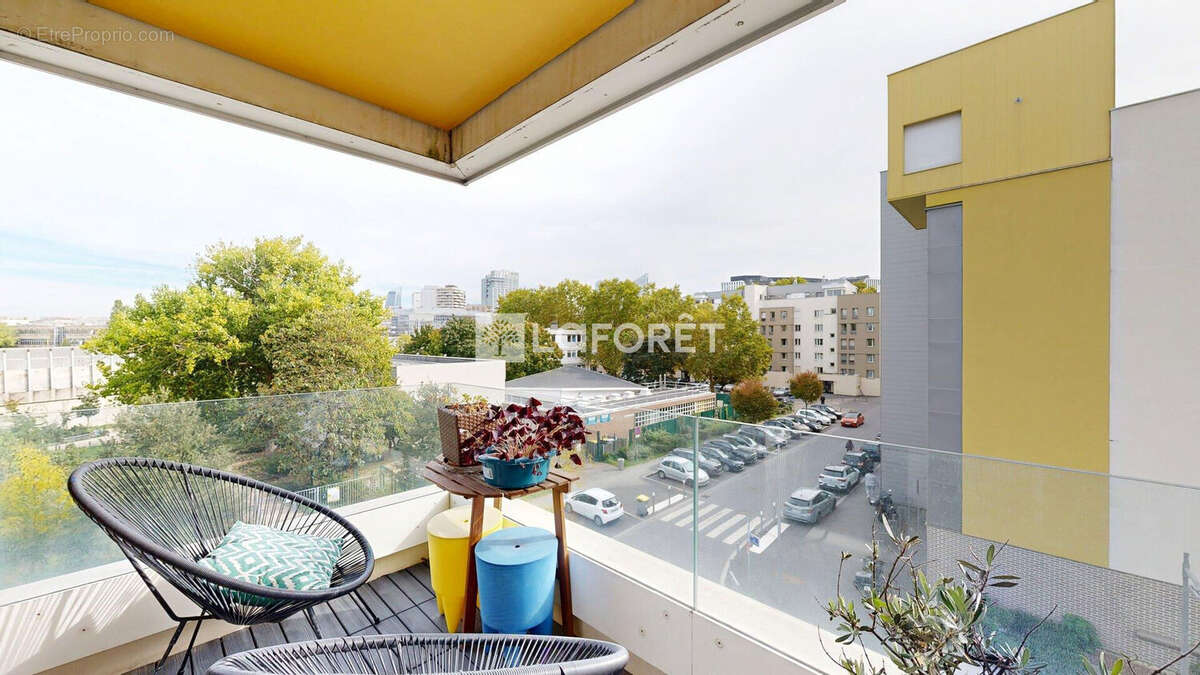 Appartement à NANTERRE