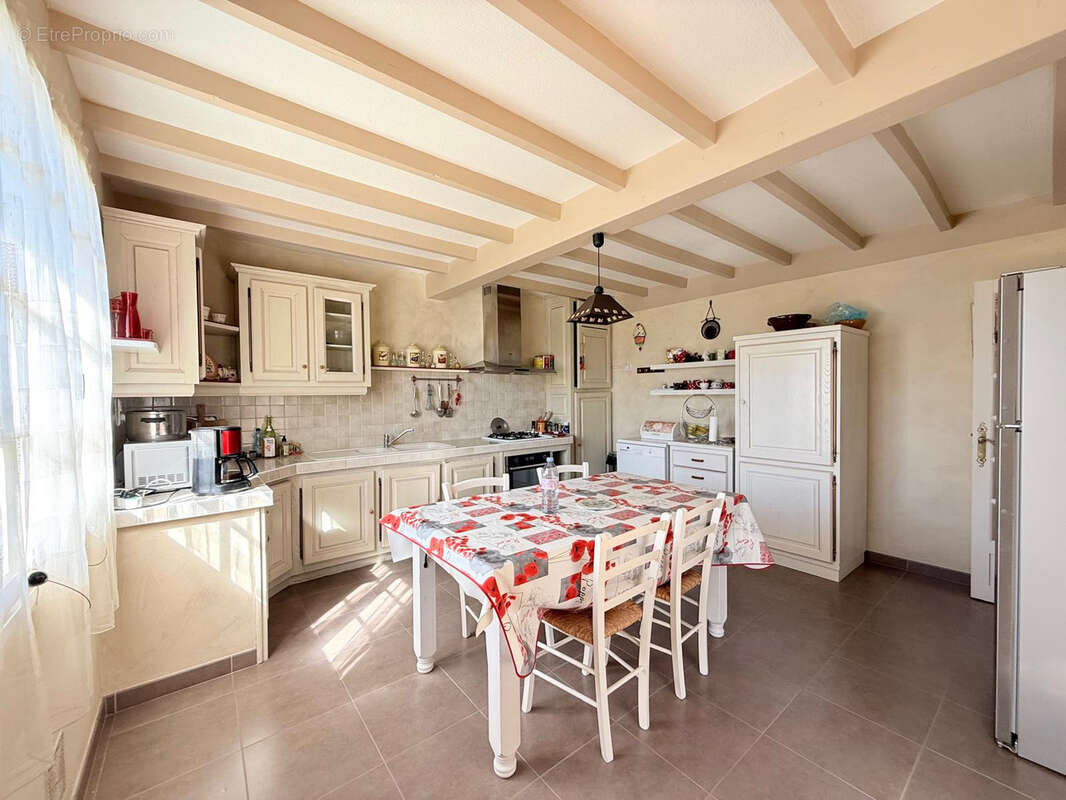 Jolie maison familiale T5 de 140m2 - LABARTHE-SUR-LEZE - photo 6
