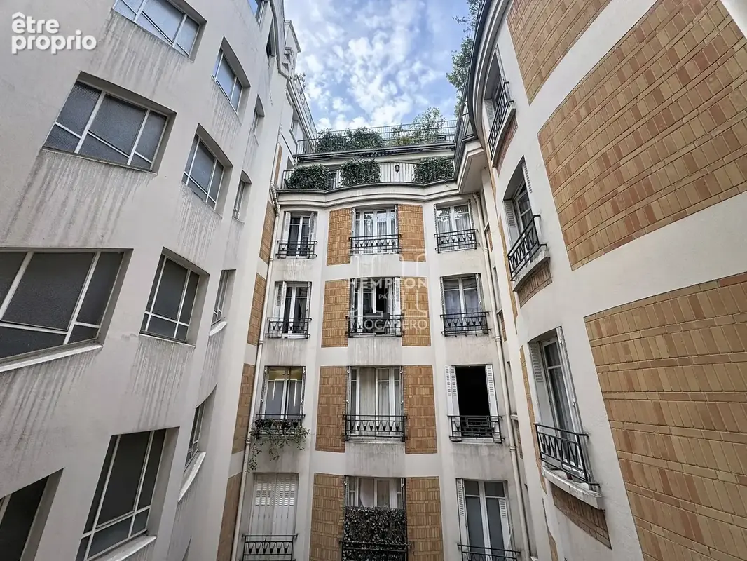 Paris xvi    triangle d’or  studio à rénover  24,90 m2  4e étage avec ascenseur - photo 13