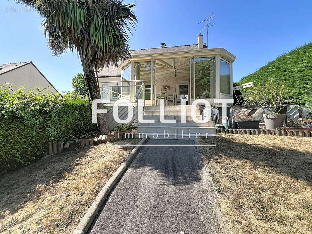 A VENDRE - Maison 4 pièces à Lécousse - 124 m² - photo 13