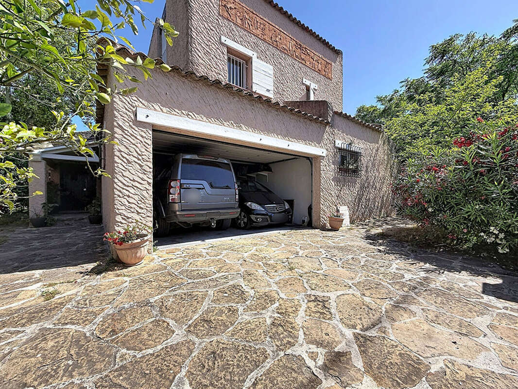 Maison à MARSEILLE-12E