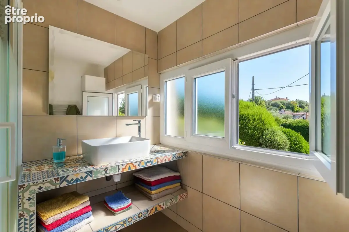 Vence – Villa à pied du centre avec permis purgé pour 319 m² de surface de plancher - photo 14