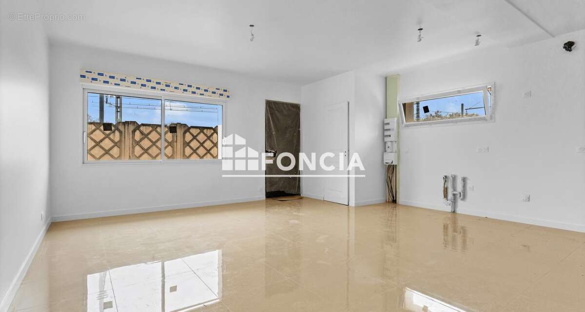 Maison triplex 5 pièces – jardin privatif – quartier massy verrières - photo 3